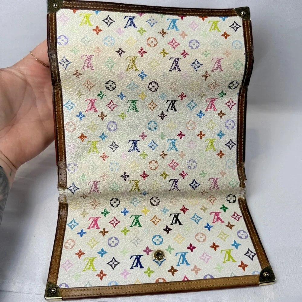 Louis Vuitton fair pre